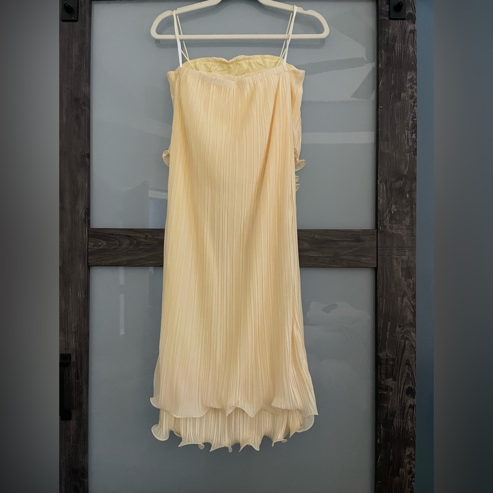 $50 msrp NWT commense Butter Yellow Ruffle set xs springtime Easter! - Picture 4 of 8